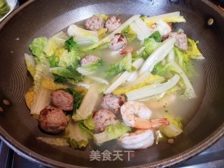 鸡肉丸鲜虾濑粉的做法步骤：9