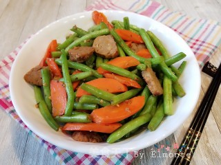 鸡肉丸炒四季豆的做法步骤：10