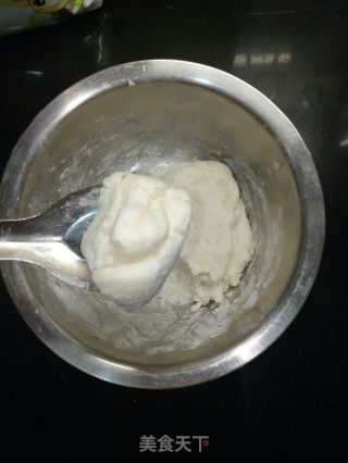 山药糯米饼的做法步骤：5