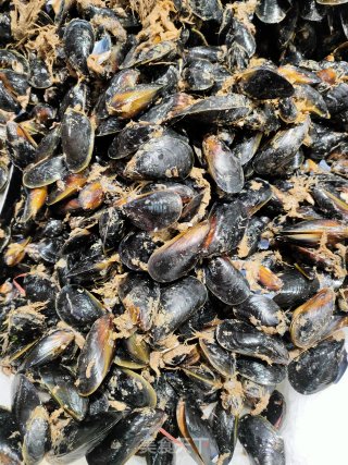 清蒸海虹的做法步骤：1