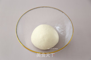 蜜汁叉烧包的做法步骤：2