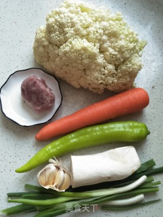 菜花拌胡萝卜的做法步骤：1