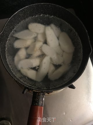 姜薯煲小汤圆的做法步骤：4