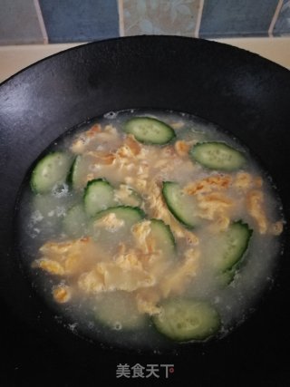 黄瓜鸡蛋汤的做法步骤：6