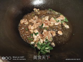 奥尔良鸡肉炒饭的做法步骤：2