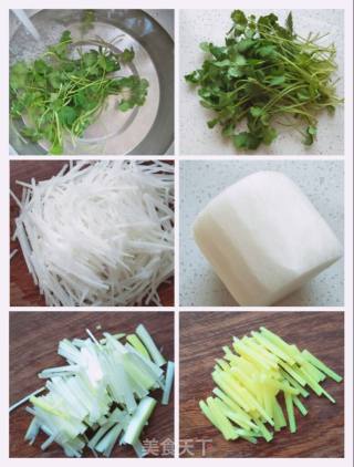 瑶柱白萝卜汤的做法步骤：2