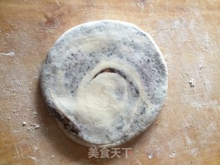 红糖麻酱酥饼的做法步骤：9