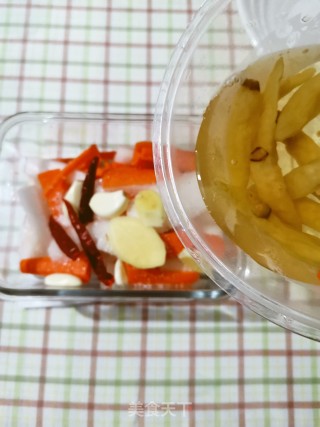 泡椒萝卜的做法步骤：6