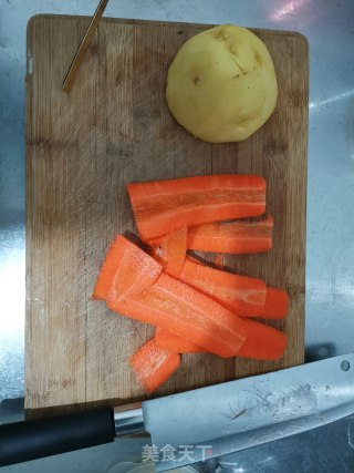 杂蔬炒饭的做法步骤：1