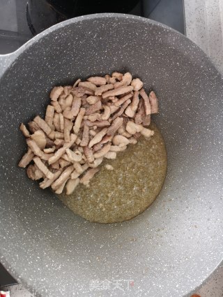 猪肉豆角焖面的做法步骤：5