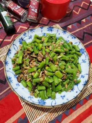 香菇肉末炒四季豆的做法步骤：11