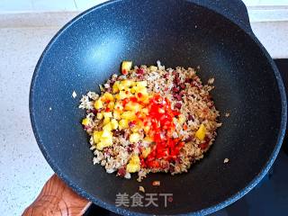牛肉藜麦炒饭的做法步骤：9