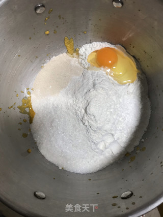 南瓜栗香蜜豆卷的做法步骤：7