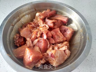 红烧鸡块♥的做法步骤：5