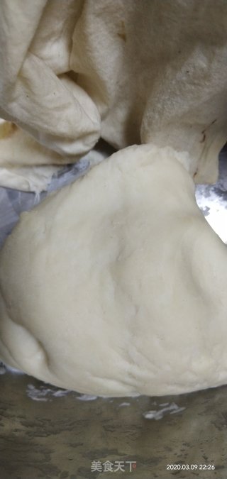 酱香饼的做法步骤：1