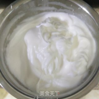 戚风蛋糕的做法步骤：9