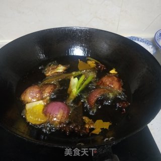 白菜猪肉水饺的做法步骤：2