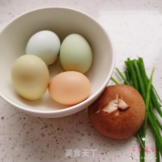 香菇鸡蛋汤的做法步骤：1