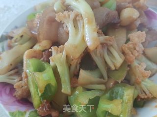 五花肉炒花菜的做法步骤：5