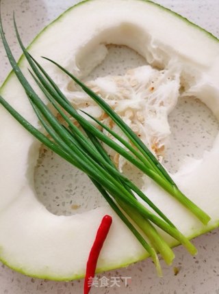炝炒冬瓜片的做法步骤：1