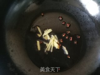 胡萝卜菠菜烩豆腐皮的做法步骤：5