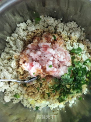 香炸豆腐圆子的做法步骤：4
