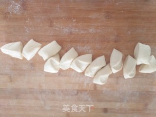 猪肉萝卜肉渣包子的做法步骤：14