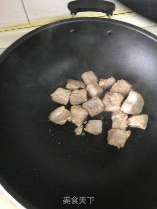 排骨烧素鸡的做法步骤：4