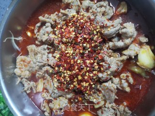 简易版水煮牛肉片的做法步骤：7