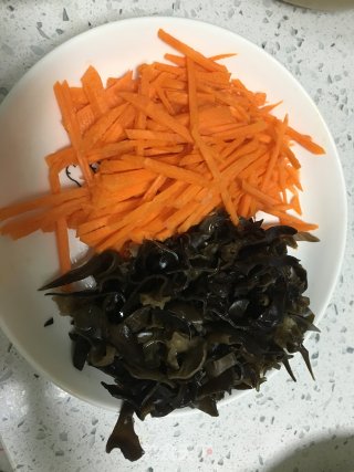 鱼香杏鲍菇的做法步骤：1
