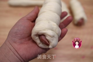 波兰种香肠扭花面包的做法步骤：12