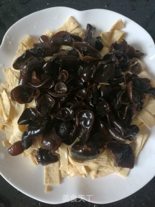 炝拌三素的做法步骤：9