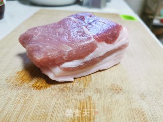 台式卤肉饭的做法步骤：1