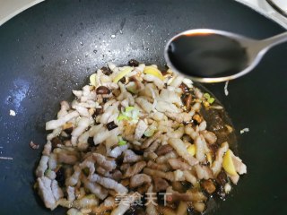 台式卤肉饭的做法步骤：12