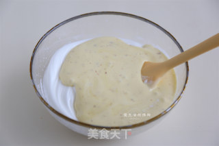 桂花戚风蛋糕的做法步骤：8