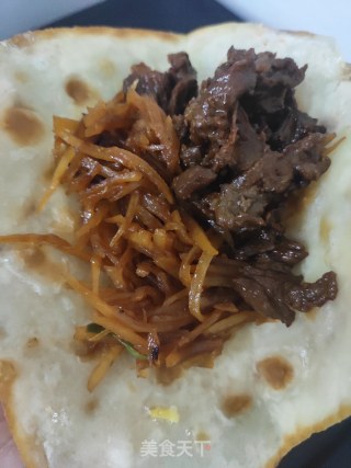 土豆卷饼的做法步骤：17