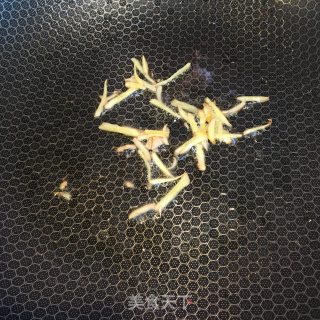 蘑菇牛肉丸汤的做法步骤：3