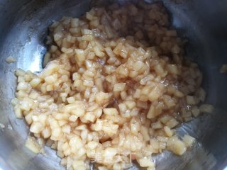 波兰种肉桂苹果面包的做法步骤：7