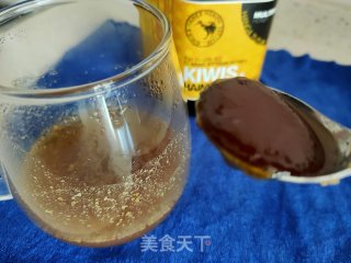 铁皮石斛蜂蜜水的做法步骤：5