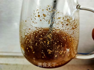 铁皮石斛蜂蜜水的做法步骤：6