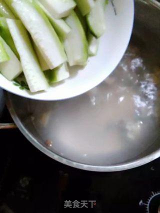 丝瓜肉片汤的做法步骤：5