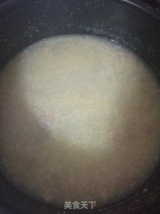 护眼枸杞叶瘦肉粥的做法步骤：4