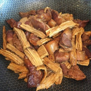 腐竹烧肉的做法步骤：8