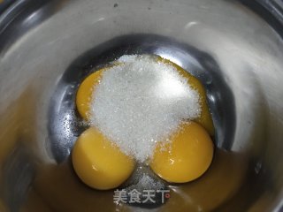 电饭锅蛋糕的做法步骤：2