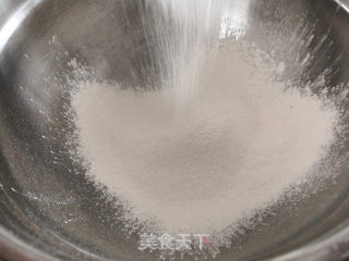司康的做法步骤：1