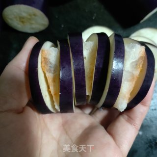 虾滑酿茄子的做法步骤：1