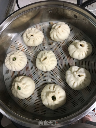 韭菜香干包子的做法步骤：14