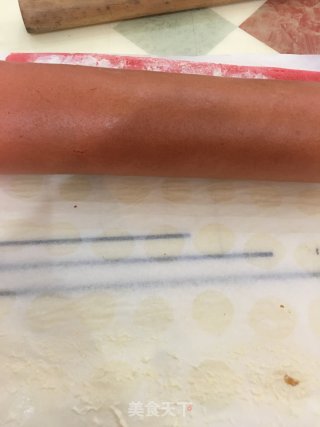 红丝绒蛋糕卷的做法步骤：14