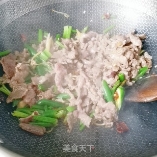 青椒牛肉的做法步骤：7