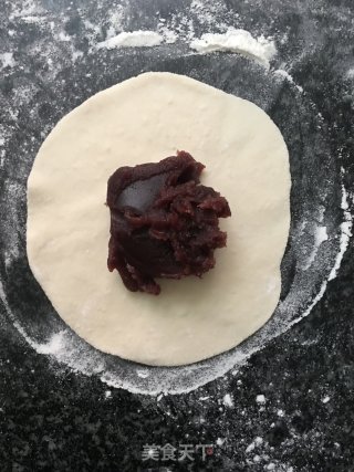 红豆沙面包卷的做法步骤：7